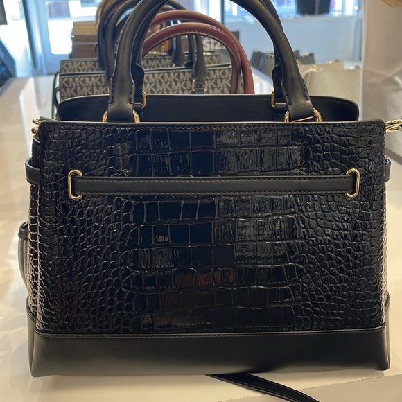 MICHAEL KORS Reed Lg Leather Belted Satchel Crossbody Handbag CZ
Crocodile - Picture 5 of 16